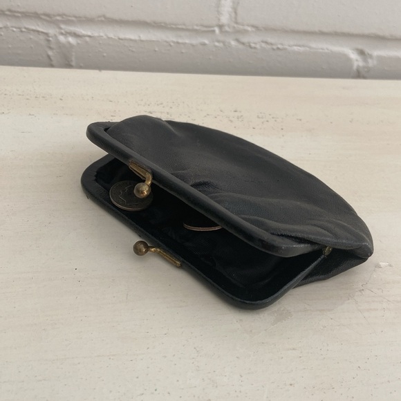 classic vintage petite small little black change purse - Picture 9 of 9